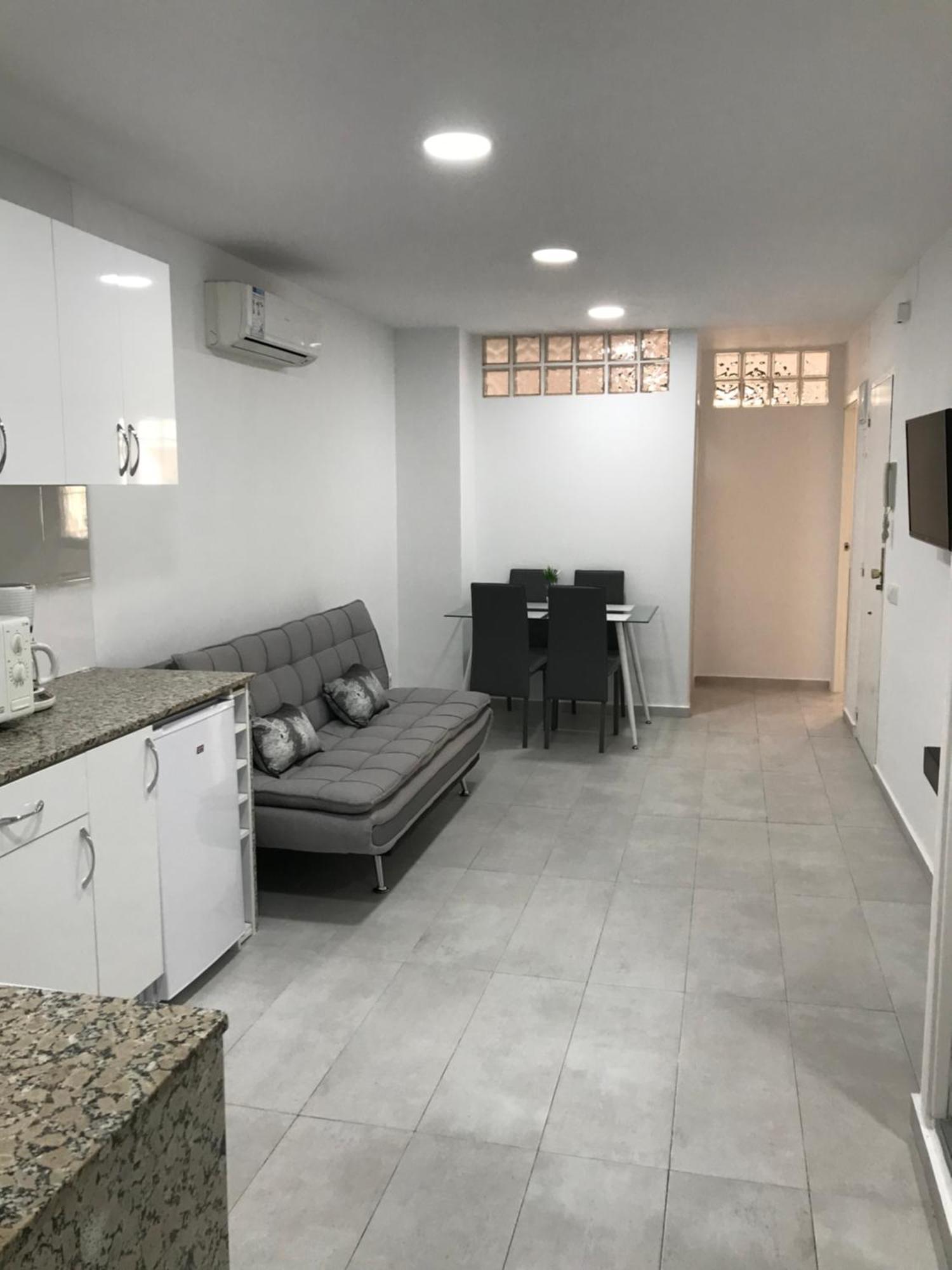 15 Rafael Altamira Apartmento 2 Minutes From Sea Alicante Exteriör bild
